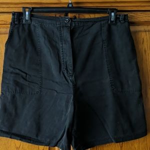 MAMA Pregnancy Shorts
